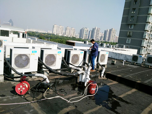 中央空调系统清洗&mdash;多佳维空调系统运维服务中心